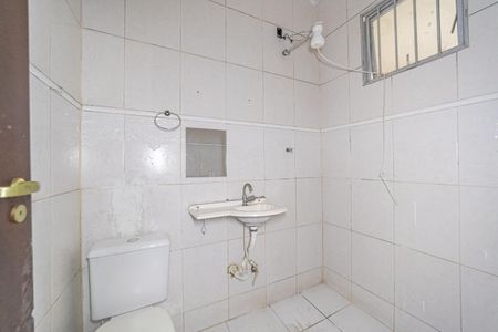 Casa para alugar com 160m², 2 quartos e 1 vaga Casa para alugar com 160m², 2 quartos e 1 vagaBanheiro