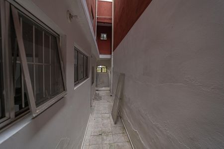 Casa para alugar com 160m², 2 quartos e 1 vagaEscada
