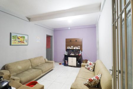 Casa à venda com 230m², 6 quartos e 2 vagas