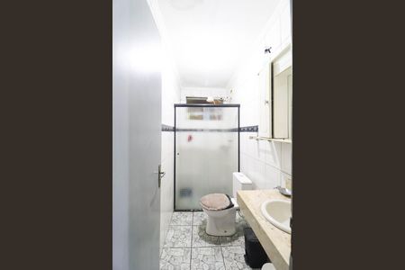Casa à venda com 230m², 6 quartos e 2 vagas