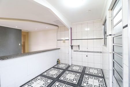 Casa à venda com 230m², 6 quartos e 2 vagas
