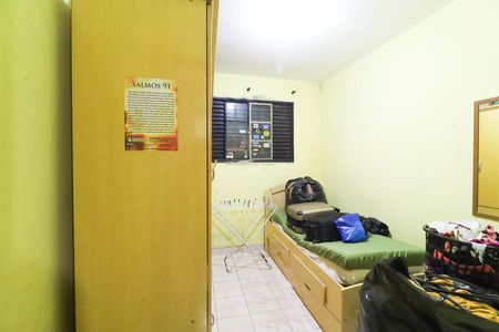 Casa à venda com 230m², 6 quartos e 2 vagas