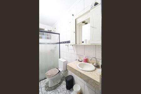 Casa à venda com 230m², 6 quartos e 2 vagas