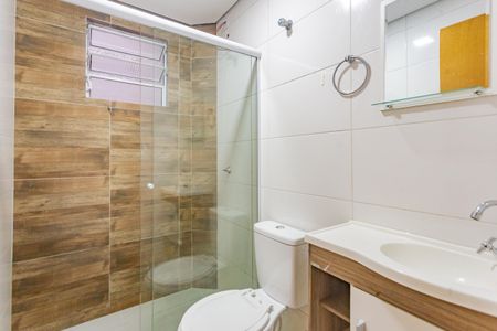 Banheiro de apartamento para alugar com 2 quartos, 40m² em Parque Bristol, São Paulo