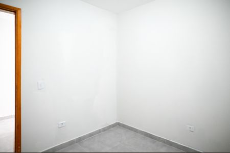 Quarto 1 de apartamento para alugar com 2 quartos, 40m² em Parque Bristol, São Paulo