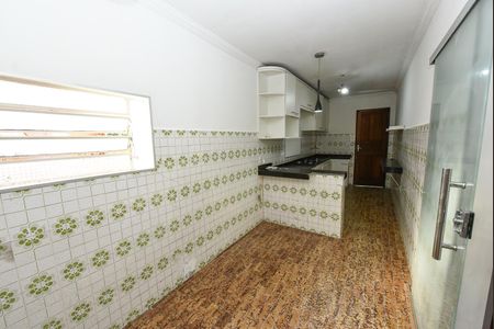 Casa para alugar com 200m², 2 quartos e 6 vagas Casa para alugar com 200m², 2 quartos e 6 vagasCozinha