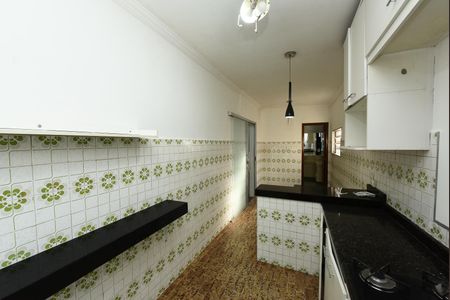 Casa para alugar com 200m², 2 quartos e 6 vagas Casa para alugar com 200m², 2 quartos e 6 vagasCozinha