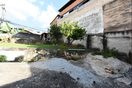 Casa para alugar com 200m², 2 quartos e 6 vagas Casa para alugar com 200m², 2 quartos e 6 vagasÁrea comum