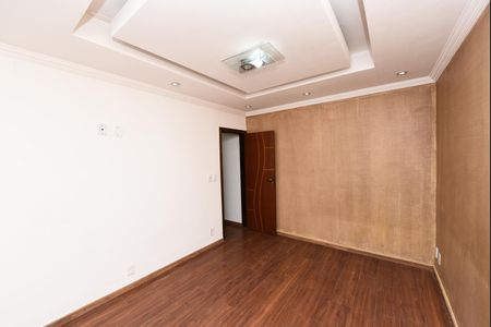 Casa para alugar com 200m², 2 quartos e 6 vagas Casa para alugar com 200m², 2 quartos e 6 vagasSala