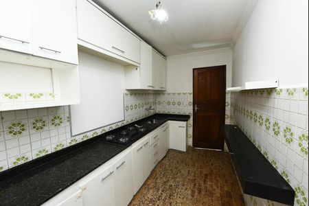 Casa para alugar com 200m², 2 quartos e 6 vagas Casa para alugar com 200m², 2 quartos e 6 vagasCozinha
