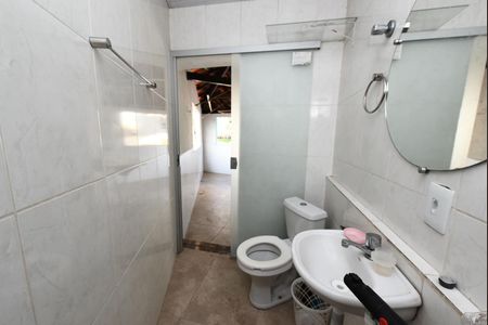 Lavabo de casa para alugar com 2 quartos, 200m² em Miramar (barreiro), Belo Horizonte