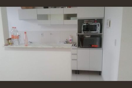 Foto 03 de apartamento para alugar com 2 quartos, 47m² em Santo Amaro, São Paulo