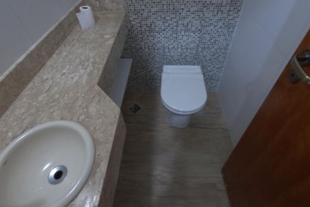 Casa para alugar com 200m², 4 quartos e 1 vagaLavabo