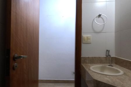 Casa para alugar com 200m², 4 quartos e 1 vagaLavabo