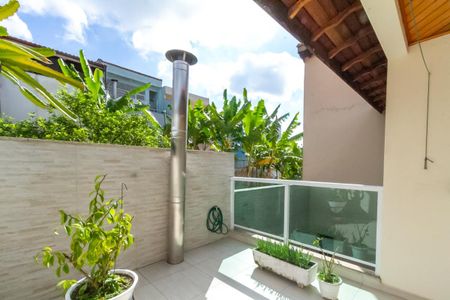 Casa à venda com 193m², 3 quartos e 3 vagasVaranda do Quarto 2