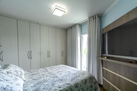 Casa à venda com 193m², 3 quartos e 3 vagasSuíte