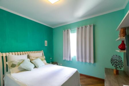 Casa à venda com 193m², 3 quartos e 3 vagasQuarto 1