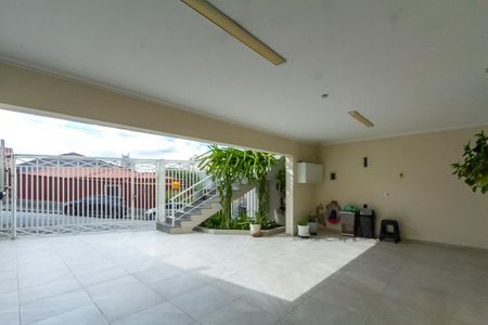 Casa à venda com 193m², 3 quartos e 3 vagasGaragem
