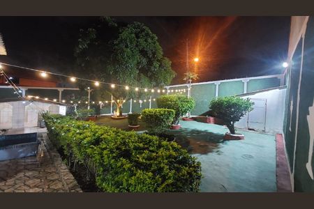 Casa para alugar com 360m², 2 quartos e 2 vagasÁrea externa