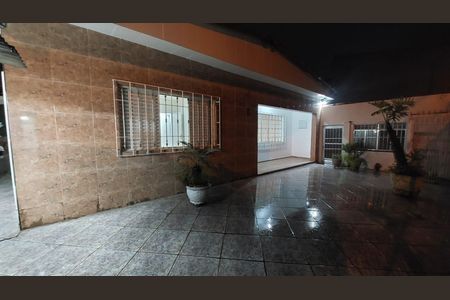 Casa para alugar com 360m², 2 quartos e 2 vagasÁrea externa