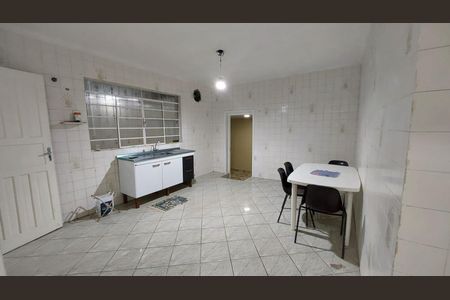 Cozinha de casa para alugar com 2 quartos, 360m² em Jardim Aurea, Poá
