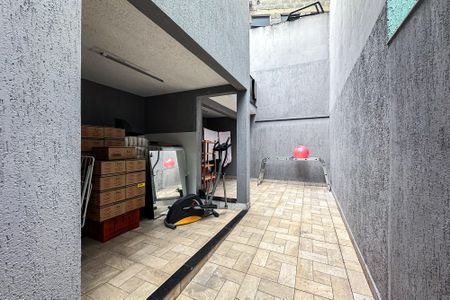 Casa à venda com 115m², 3 quartos e 2 vagasQuintal