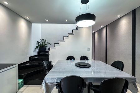 Casa à venda com 115m², 3 quartos e 2 vagasSala de Jantar