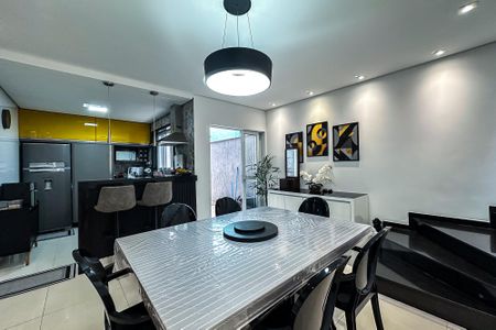 Casa à venda com 115m², 3 quartos e 2 vagasSala de Jantar