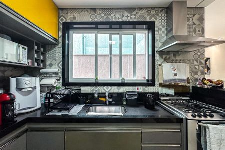 Casa à venda com 115m², 3 quartos e 2 vagasCozinha