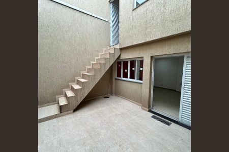 Casa para alugar com 252m², 6 quartos e 2 vagasQuintal