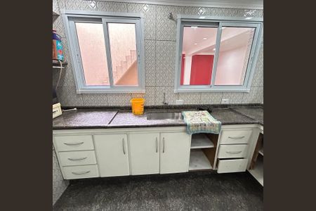 Casa para alugar com 252m², 6 quartos e 2 vagasCozinha