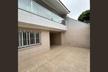 Casa para alugar com 252m², 6 quartos e 2 vagasGaragem