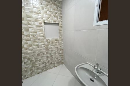 Casa para alugar com 252m², 6 quartos e 2 vagasBanheiro 4