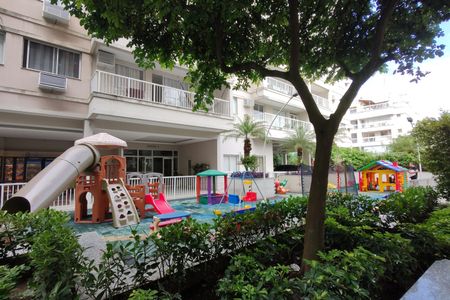 Apartamento à venda com 59m², 2 quartos e 1 vagaÁrea comum - Playground