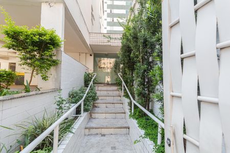 Apartamento para alugar com 150m², 4 quartos e 2 vagasHall de entrada