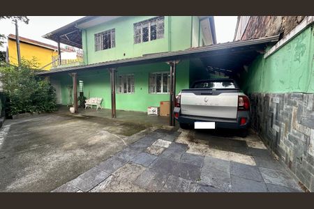 Casa à venda com 240m², 4 quartos e 4 vagasFrente da casa