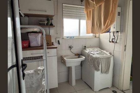 Apartamento à venda com 78m², 3 quartos e 1 vagaÁrea de Serviço
