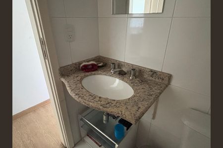 Apartamento à venda com 78m², 3 quartos e 1 vagaBanheiro Social