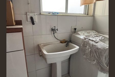 Apartamento à venda com 78m², 3 quartos e 1 vagaÁrea de Serviço