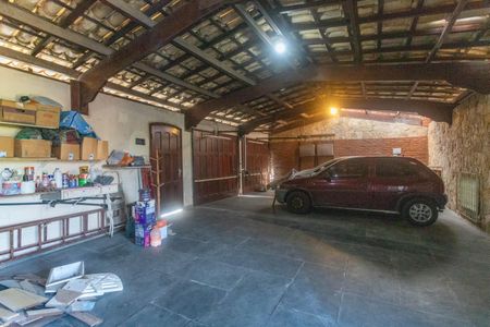 Casa à venda com 95m², 2 quartos e 4 vagasGaragem 