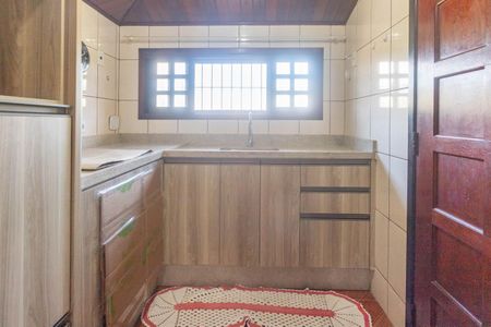 Casa à venda com 95m², 2 quartos e 4 vagasCozinha 