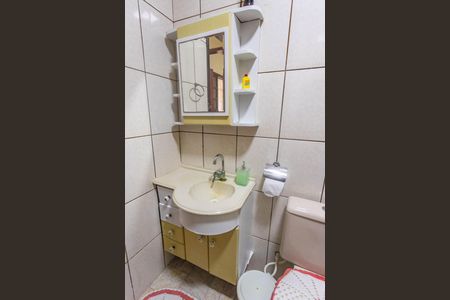 Casa à venda com 95m², 2 quartos e 4 vagasBanheiro social 