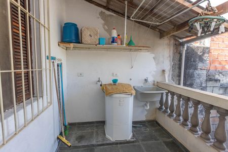 Casa à venda com 95m², 2 quartos e 4 vagasÁrea de serviço 