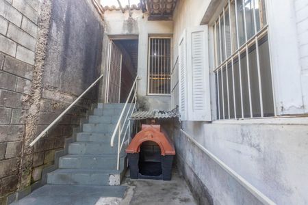 Casa à venda com 95m², 2 quartos e 4 vagasEntrada 