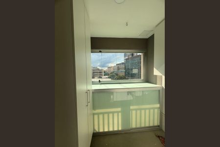 Apartamento para alugar com 79m², 1 quarto e 1 vagaÁrea de serviço