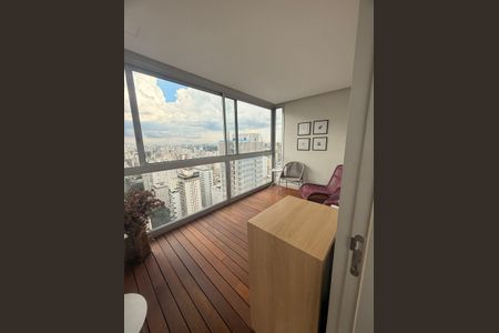Apartamento para alugar com 79m², 1 quarto e 1 vagaÁrea comum