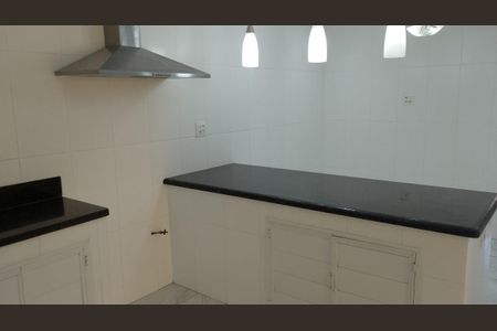 Casa à venda com 3 quartos, 63m² em Realengo, Rio de Janeiro