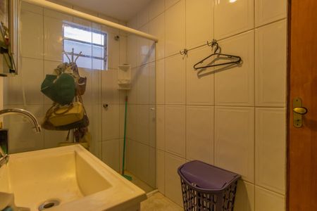 Casa para alugar com 125m², 2 quartos e 2 vagasBanheiro do Quarto 1 - Suite