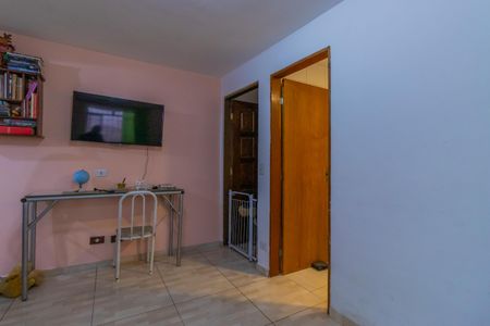 Casa para alugar com 125m², 2 quartos e 2 vagasSala