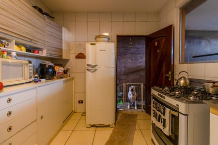 Casa para alugar com 125m², 2 quartos e 2 vagasCozinha